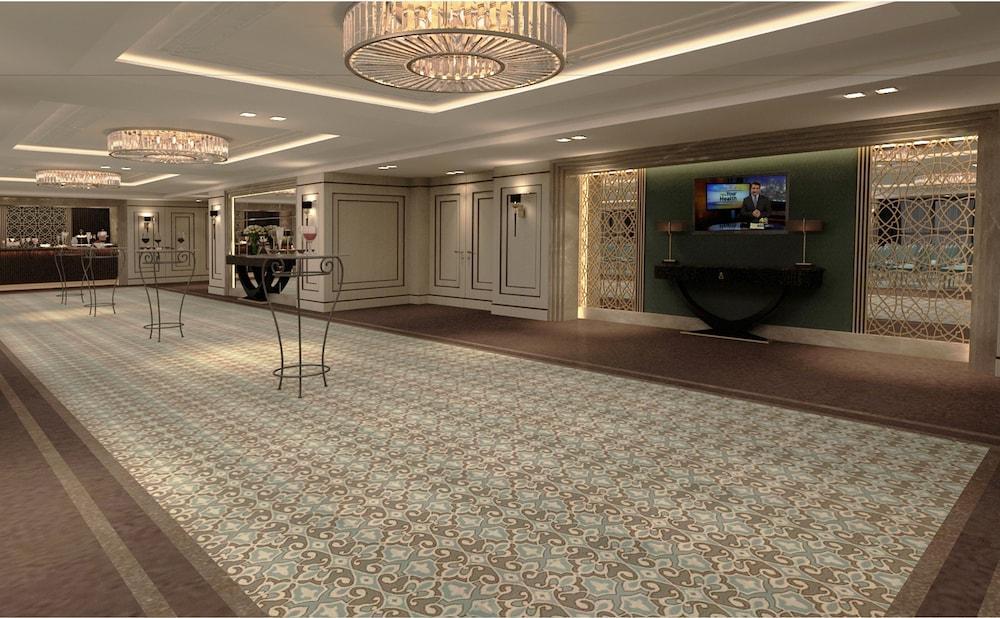 Doubletree By Hilton Elazig Ξενοδοχείο Εξωτερικό φωτογραφία